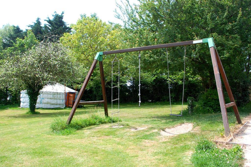 Village Insolite Tiny Saint-Benoît-des-Ondes Exteriör bild